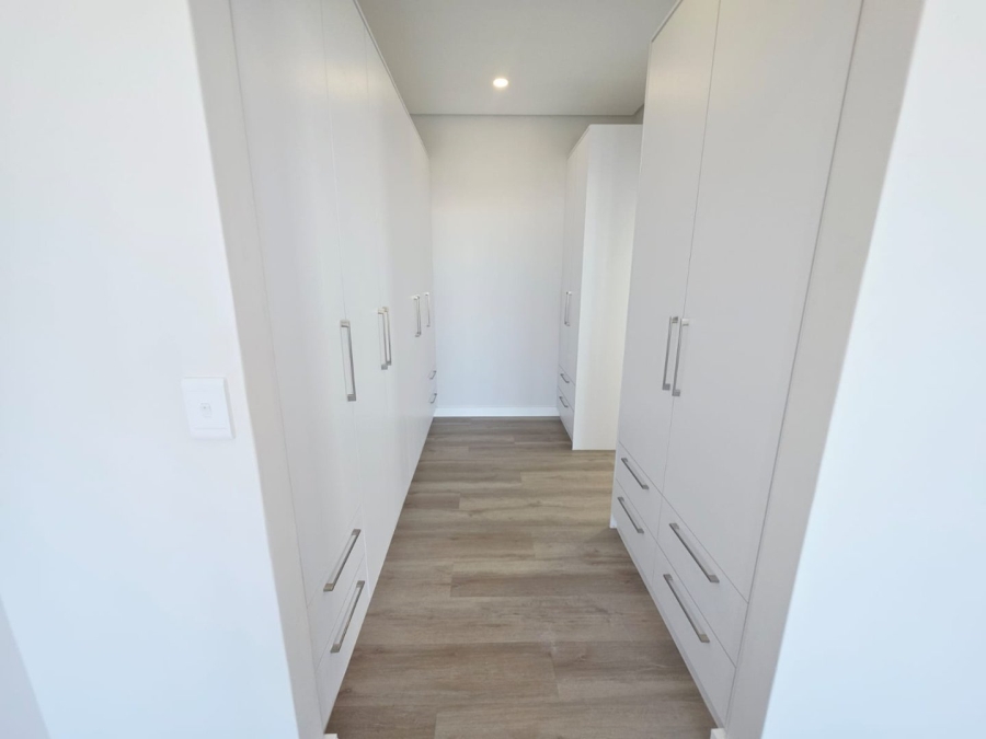 4 Bedroom Property for Sale in Sandown Western Cape